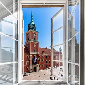  Apartament Castle - Prime Location, Historic Center, Castle View, Fast Internet - By Rentujemy